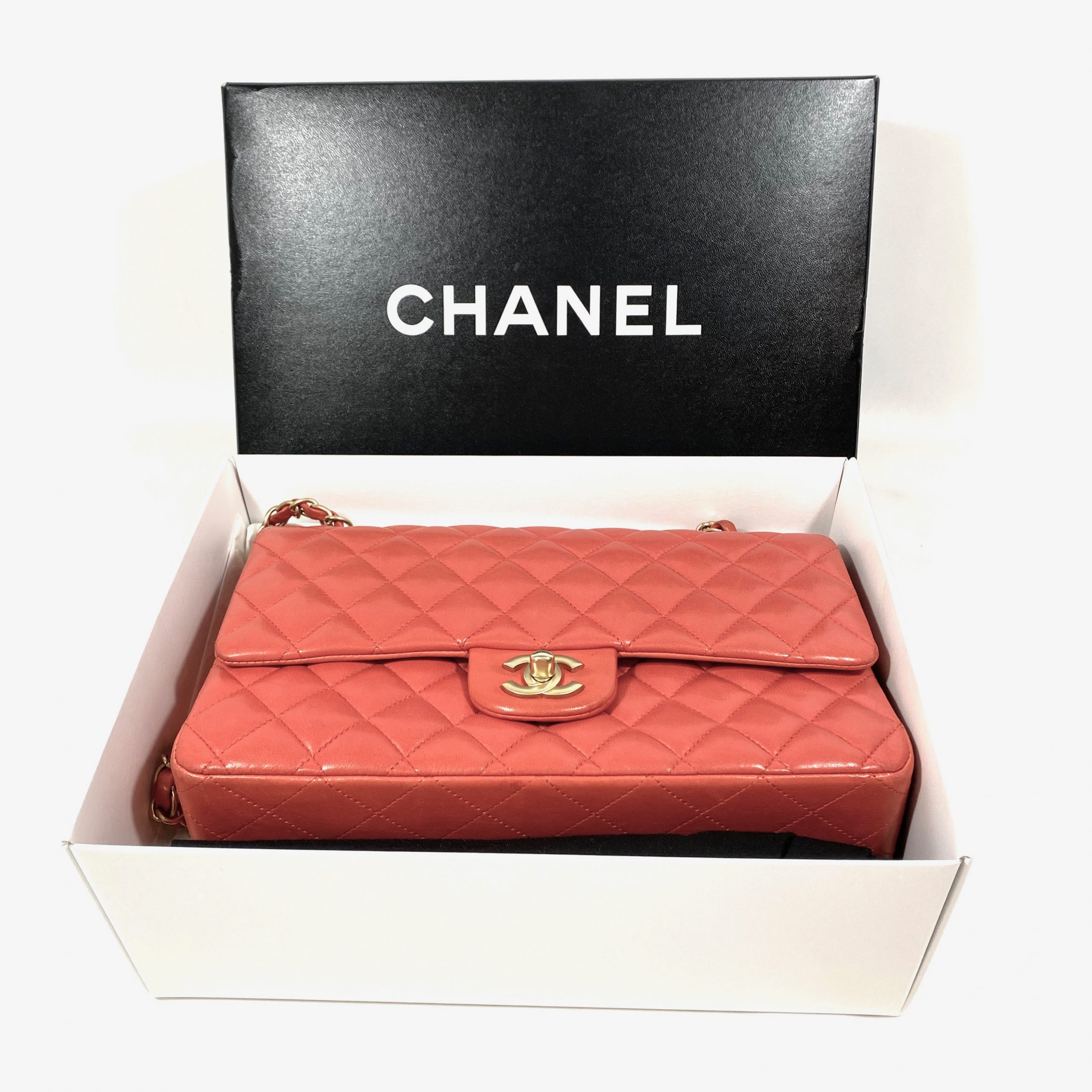Chanel pre-loved bags väskor - Still in fashion