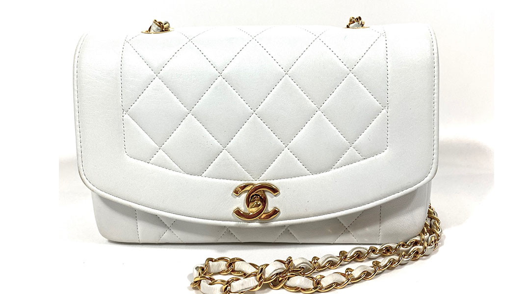 Chanel Diana Bag small white 