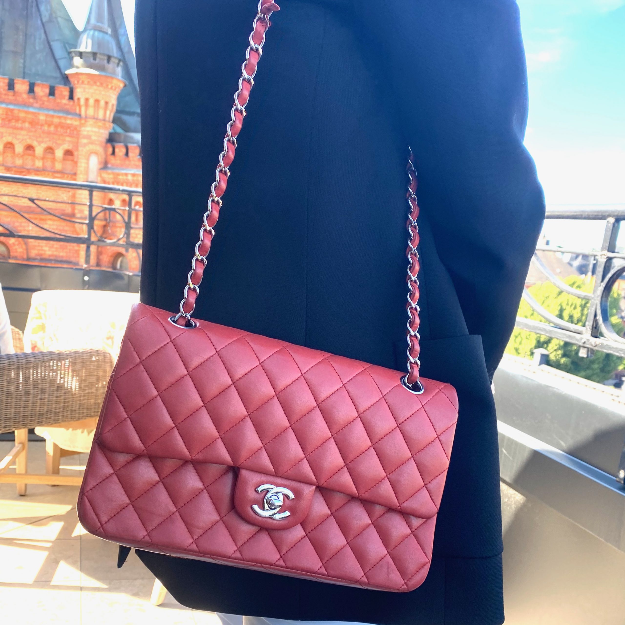 Túi Xách Chanel Classic Small Flap Bag Dark Red Caviar 
