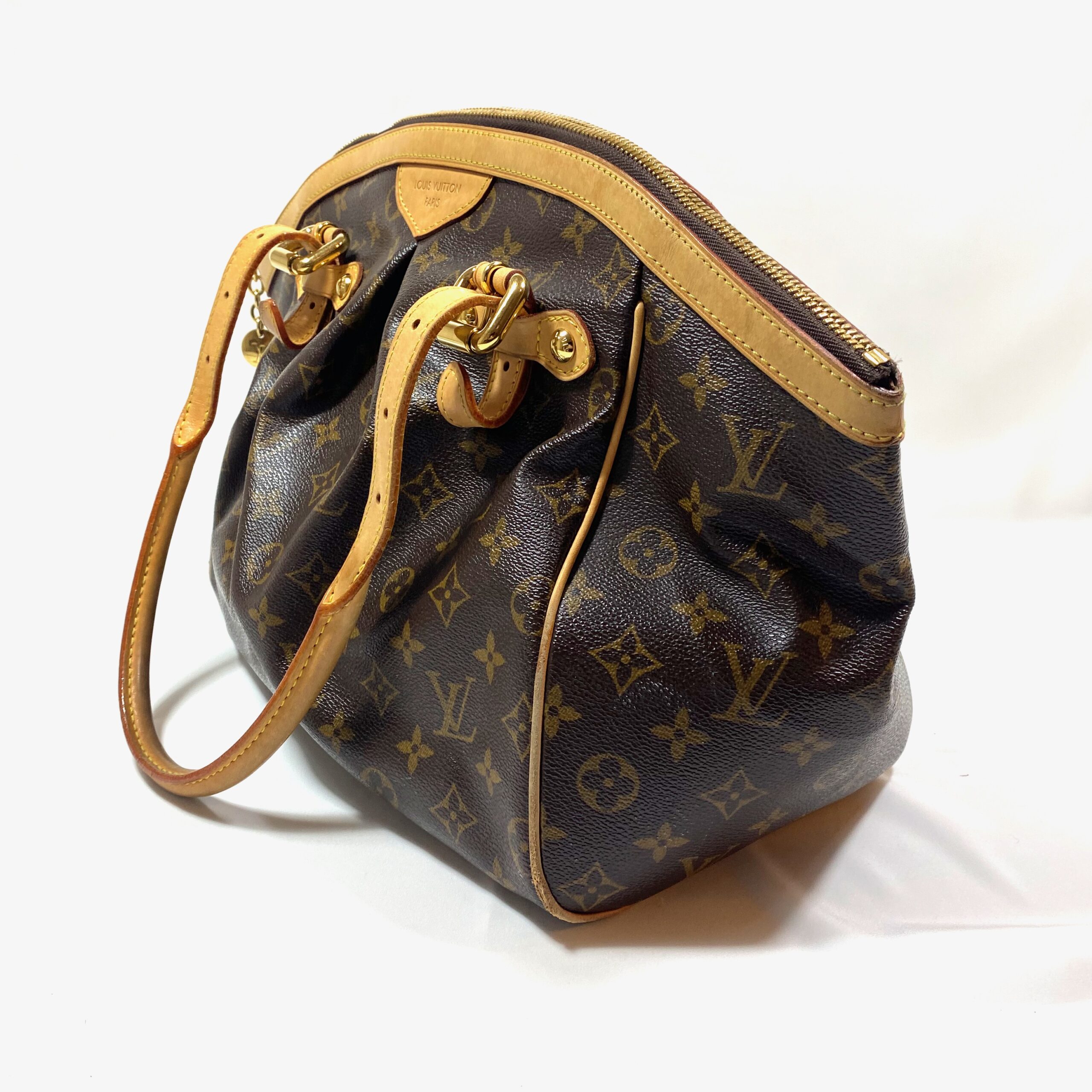 Nicola Peltzs new vintage Louis Vuitton bag is incredible and you need to  see it  HELLO