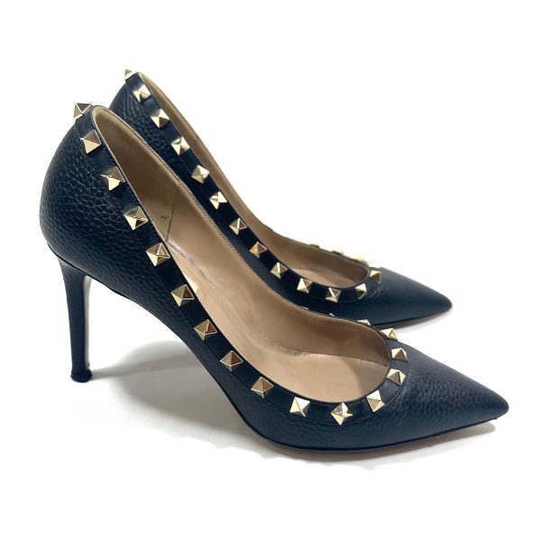 Valentino garavani rockstud pumps i svart läder, storlek 38