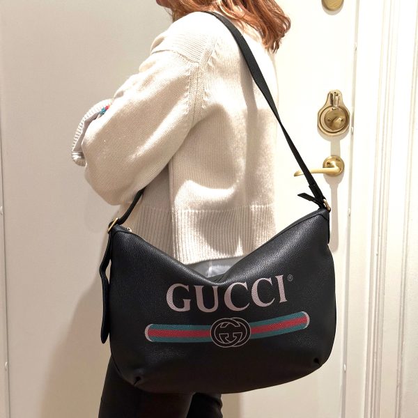 Gucci black leather logo half moon hobo bag - Image 11