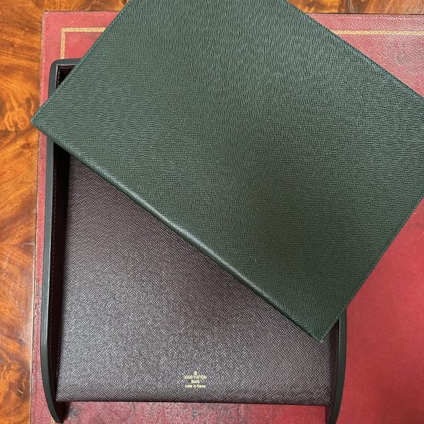 Louis vuitton brown desk tray & green document folder (2 pcs) - Image 8