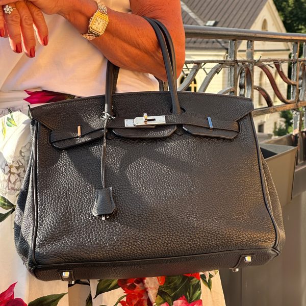 Hermès Birkin bag on model
